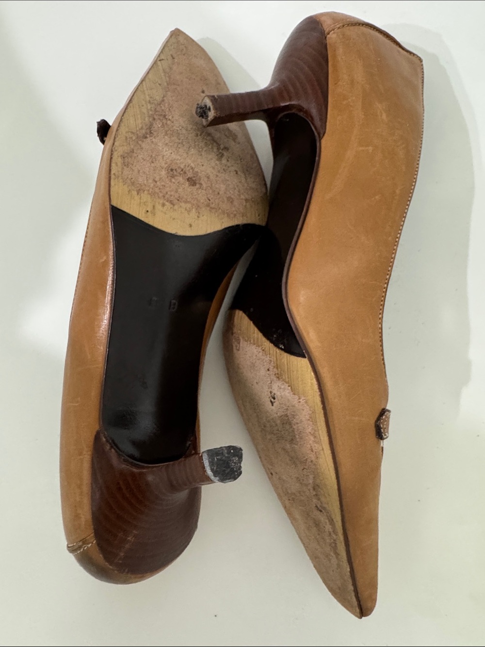 Cole Haan Women’s Tan Leather Square-Toe Heels Size 8 - Picture 10 of 10